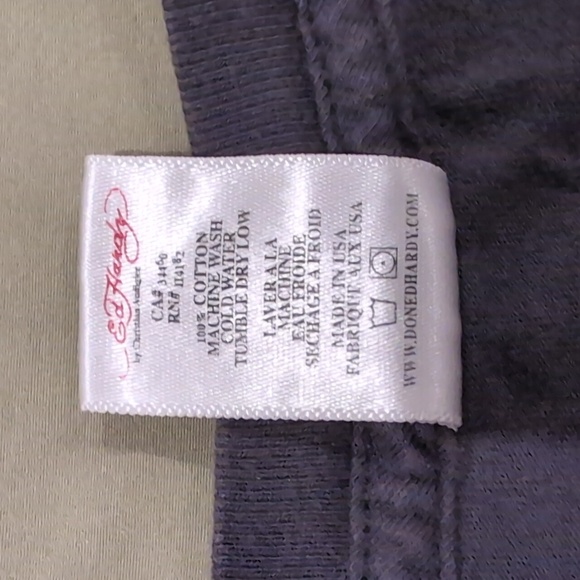 Ed Hardy T-shirt - Picture 4 of 4